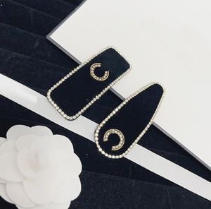 Fashion Barrettes Designer Womens Autumn Winter Classic Black Rhinestone Luxury Brand BB Clip Leisure Hair Clips High Sense Hairpin