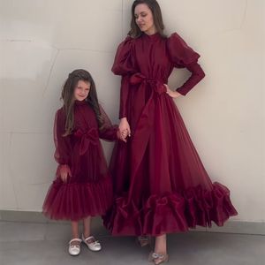 Elegant Long Sleeve High Neck Organza Evening Dresses A-Line Burgundy Flower Middle East Prom Dress Abendkleider for Women