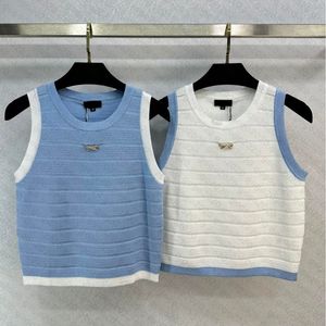 23夏の女子デザイナーティーデザイナートップボウTシャツの女の子ミラノ滑走路トップブランドジャージーコットンのノースリーブデザイナープルオーバーシャ​​ツアウトウェアベスト