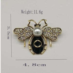 Luxury Women Designer Brand Letter Brooches 18K Gold Plated Inlay Crystal Rhinestone Jewelry Brooch Pearl Pin 15Style Marry Wedding Party Accessorie Decorate