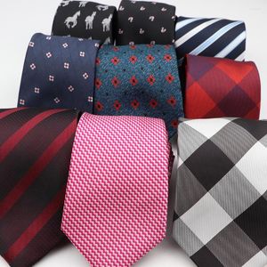 Bow Ties Men's slips traditionell bröllopsklänning affärsmode casual mönster olika polka prickar firande slitage