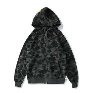 Bapes mens hoodies designer hoodie shark luminous kvinnliga tröjor brev camo hoody överdimensionerade bomullszip tröjor huvtröjor broderad cardigan rb9y