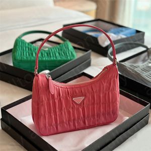 Classic Designer Nylon Bag Women Luxurys Crossbody Shoulder Bags Chest Black Canvas Zippe Belts Chains Wallets Underarm Hobo Handbag With box