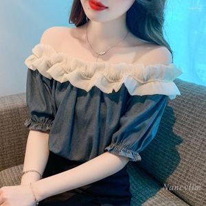 Kvinnors blusar French Style off-Shoulder Top Short Sleeve Blause Femme 2023 Summer Chic Beautiful Ruffles Slash Collar Blusa Tops