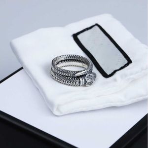 Band Rings 2020 Nya herrringar Högkvalitativ ringbredd Fashion Märke Vintage Ring Gravering Par Ring bröllop smycken gåva Kärleksringar Bague ingen låda