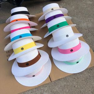 Wide Brim Hats British Straw Hat Summer Hundred Take Sun Show Face Small Flat Top Sub Ladies Bowler Tide