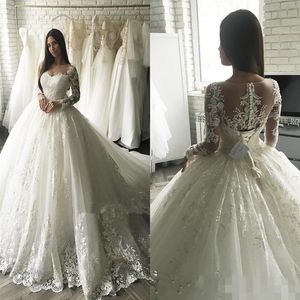 Luxury Lace Bridal Gowns Applique Long Sleeve Princess Wedding Dresses Cathedral Train Elegant Dubai Arabic Muslim A-line326K