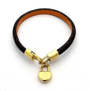 Lvlies Charm Bracelet Leather Bracelet Fashion Lock Bracelet Classic Jewelry Designer Bracelet Flat Brown Brand Metal For Men And Women Lovers Jewelry Gift 702