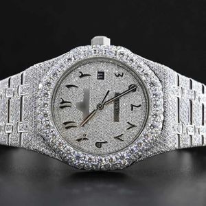 Zegarek na rękę Diamentowy zegarek Hip Hop Diamond Watch Round Cut All Diake Dostosuj VVS1 Ręcznie robione diament