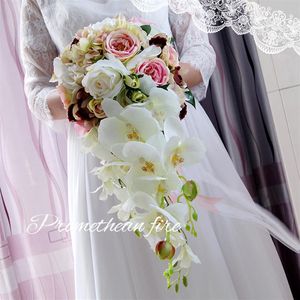 4 Colors Pearl Crystal Bridal Bouquets Flower Pink Waterfall Wedding Flower Vintage Handmade Brooch Bouquet De Mariage213m