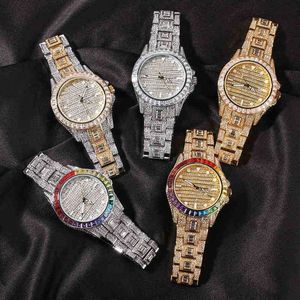 Armbandsur Hip Hop Full Iced Out Round Digital Stainless Watch Fashion Luxury Rhinestones Quartz Square Business 220726