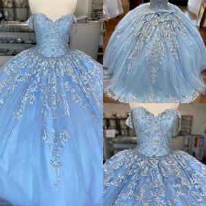 Baby Blue Lace Tulle Sweet 16 Dresses Off The Shoulder Floral Applique Tulle Beaded Corset Back Vestidos De Quinceanera Ball Gowns248x