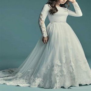 New Arrival A-line Country Modest Wedding Dress With Long Sleeves Lace Tulle Buttons Back Scoop Neck Religious LDS Bridal Gown Sle261B