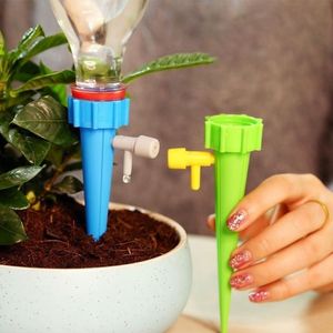 Sprayers Automatic Drip Irrigation System Self Watering Spike for Flower Plants Greenhouse Garden Adjustable Auto Water Dripper Device 230721