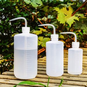 Sprayers 1502505001000ml Squeeze Bottle Succulent Potted Plant Watering Pot Elbow Narrow Mouth Long Tube Can Liquid Container 230721