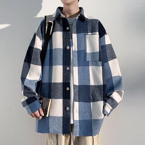 Mäns jackor Autumn College Style Plaid Jacket Män Lose Fashion Women's Shirt Woolen Hip Hop Male Korean Par Coat 2023 S