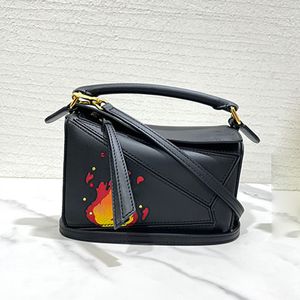 Torby ghibli w torby zamku designerskie torebki małe torebki nowe torba crossbody mini rozmiar torebki z kreskówkami lo rhinestone crossover hobos torebka cielęcy 18 cm