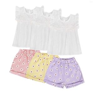 Set di abbigliamento Pantaloncini floreali con top in tinta unita con maniche volanti per bambina da 0 a 4 anni