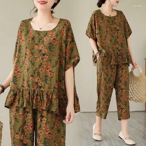 Women's Two Piece Pants Suits Summer Outfits 2023 Cotton And Printed Floral T-Shirt Top Crop Set Homewear Z1653