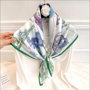 Sciarpa a testa in raso Sciarpa a testa retrò in seta femminile per donna Sciarpa con orlo arrotolato a mano 90 Foulard Luxe233S