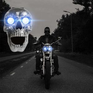 المصباح الأمامي للدراجات النارية يونيفرسال مخصصة LED Heada Light Metal Skull Headlamp Halloween Motorcycle Decorative Lights244p