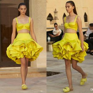 ASHI Studio Yellow Homecoming Sukienki Dwa kawałki paski spaghetti ruffle tutu spódnica satynowa sukienki koktajlowe 2020 Krótkie imprezę Prom Dre322r