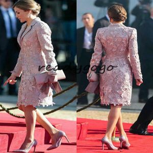 Chic Mother Of The Bride Dresses With Jacket Knee Length Appliqued Jewel Neck Lace Mother Gowns Long Sleeve Wedding Guest Dress229x
