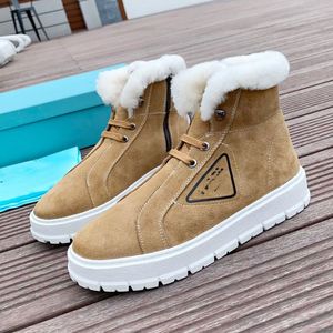 Autumn and Winter Women Vintage Short Boots Cow Nubuck Leather Fashion Motorcykel Wool Boot Fashion Designer Bekväma Snow Boots