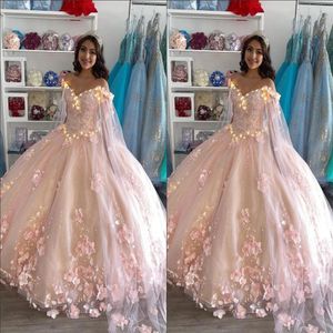 Romantisches errötendes rosa besticktes Quinceanera-Kleid 2021, Ballkleid mit Cape-Robe, 3D-Blumenblumen, Perlen, lang, gerüscht, Sweet 15, P299l