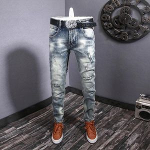 Erkekler kot sokak kıyafeti moda erkekler retro açık gri mavi elastik ince uyum repli nakış tasarımcısı hip hop denim pantolon