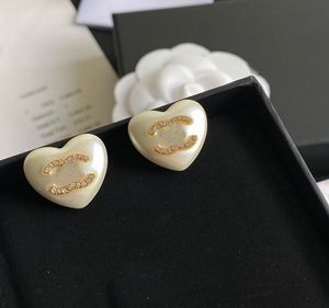Luxury Designer Geometry Heart Stud High Quality Women Brand Letter Earrings Copper Material Crystal Rhinestone Pearl Earring 18K Gold Plated Christmas Jewelry