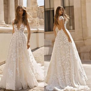 Betra A Line Bride sukienka seksowna sukienka ślubna aplikacje bez pleców sukienki panny młodej w rozmiarze szaty de Mariee263h