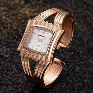 Armbandsur 2023 Fashion Gold Watch Ladies Bangle Armband Luxury rostfritt stål Vattenbeständiga kvinnors relogio Feminino Zegarek 220708