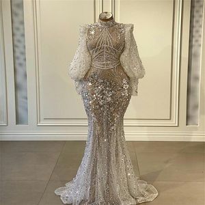 Luxury High Neck Prom Dress White Crystal Sequins Pärlor Evening Dresses Long Sleeves Chic Glitter Party Dress Custom Made Robe de 275f