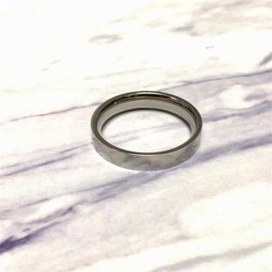 Gioielli da donna Love Ring Men Promise Rings Gift Engagement Pack Incisione in oro Lettere in acciaio al titanio Formato USA 5-11273p