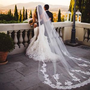 Vintage Cathedral Wedding Veils With Comb Lace Applicants White Ivory Tulle Romantic Long Bridal Veil246m