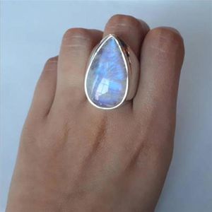 Wedding Rings Vintage Moonstone Water Drop White Stone Ring For Women Hyperbole Party Jewelry Gifts Size 6-10287k