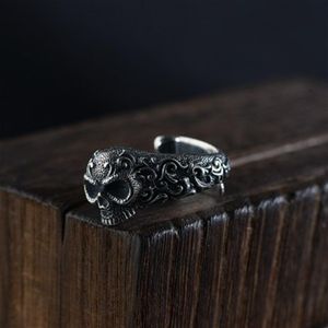 925 Sterling Silver Gothic Punk Skull Rings for Men and Women smycken Resizable Vintage Flower Graved Skeleton Finger Band221e