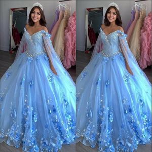 Light Blue New Sweet 16 Abiti Abiti da ballo Fiori fatti a mano Applique di perline Abiti da Quinceanera Abito con impacchi Prom Pageant280N