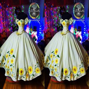 2022 Romantic Yellow Sunflowers Ball Gown Quinceanera Dresses Off the shoulder Mexican Cap Short Sleeves Embroidery Corset Prom Ev289r