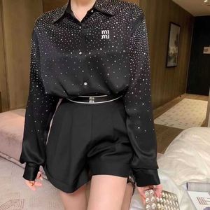 Summer women's lapel letter print stick diamond shirt sunscreen coat, acrylic fabric is soft and comfortable, not shrink, casual fashion everyday everything.