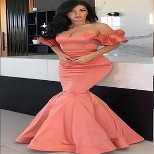 Elegant 2020 New Coral Satin Arabic Mermaid Prom Dresses Long Off-Shoulder Formal Evening Gowns Dubai Pageant Party Dress Plus Siz227r