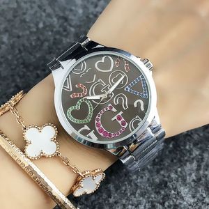 Relógio feminino casual estilo letras grandes relógios de metal com pulseira de aço de alta qualidade relógios de quartzo