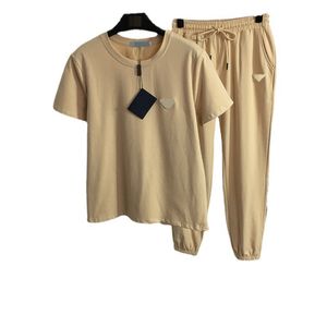 Damen-Trainingsanzüge, zweiteilige Sets, weiblich, Rundhalsausschnitt, kurze Ärmel, Hosen mit seitlichen Buchstaben für Damen, schlanke Pullover, dreieckiger Damen-Trainingsanzug, Herbst-Frühlings-Outwears