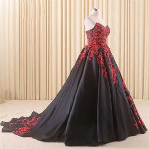 Ball Gown Gothic Black Wedding Dresses Sweetheart Sleeveless Red Lace Appliques Corset Back Vintage Bridal Gowns247V