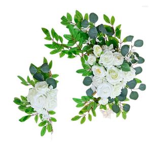装飾的な花人工結婚式のアーチ花輪の花の盗賊のユインテルドアウォールセレモニーのお祝いのための装飾