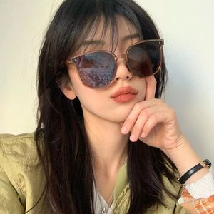 Rbrare Fashion Fashing Slound Sunglasses Women 2022 Хранение Портативные негабаритные солнцезащитные очки УФ -защитные очки Оптовые Gafas hombre