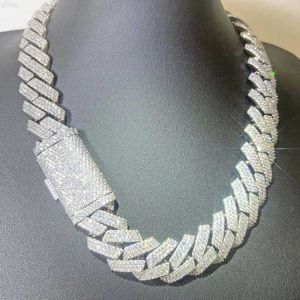 2023 Crazy Design 20mm Bredd Kubansk kedja Iced Out Moissanite Custom Silver Cuban Necklace