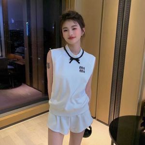 Summer women's sleeveless bow tie short sleeve shorts casual suit, fabric comfort can not afford the ball, straight cylinder high waist version of leisure fashion.