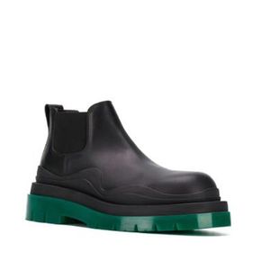 Preto Feminino Botas Masculinas BOTTEGA Luxo Tire Couro Magro Botinhas Femininas Chelsea Masculino Lug Platform Sapatos grossos Senhora Knight Botas cano baixo Bota designer 35--45 AAACCMMM